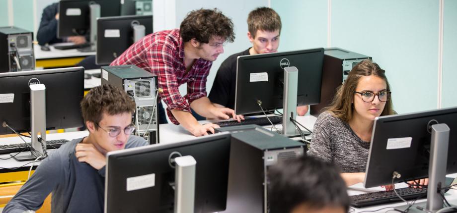 PhD students' day organized by the department of Computer Science, Data and Artificial Intelligence