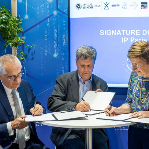 Danone et l’Institut Polytechnique de Paris signent un partenariat via le programme « IP Paris Connexion »